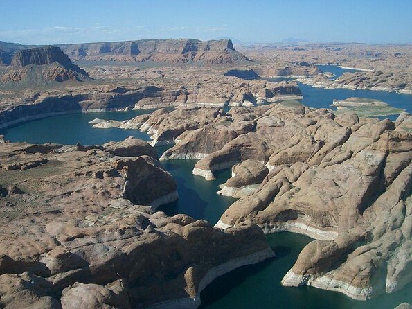 Kayak Antelope Canyon and hike, at Lake Powell - Key Points to Know Before You Paddle