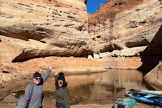 Kayak Antelope Canyon and hike, at Lake Powell - Why Reaching Antelope Canyon by Kayak Is Special