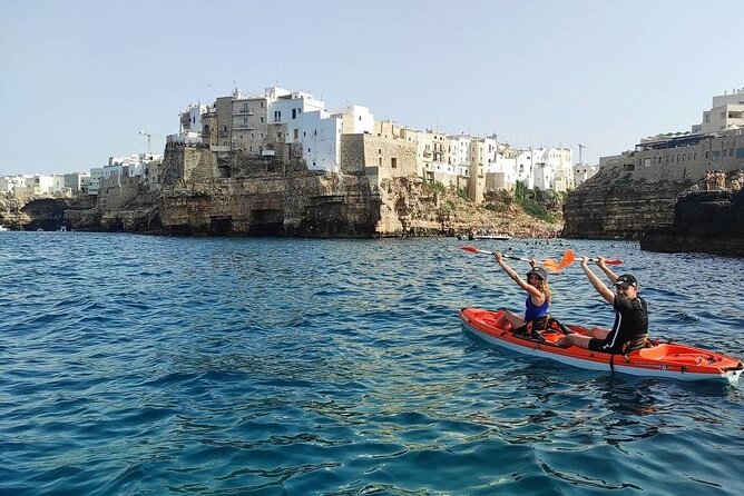 Kayak excursion in Polignano a Mare - Paddling Along the Rocky Coast