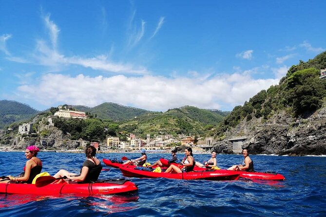 Kayak experience with Carnassa Tour in Cinque Terre + Snorkeling - The guide makes the difference