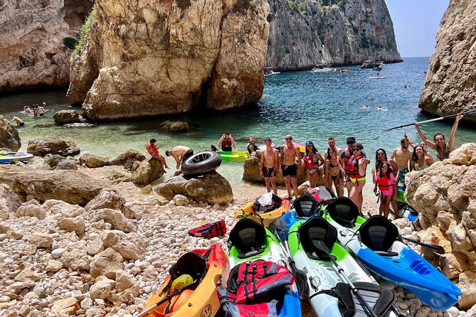 Kayak Javea Guided Cala Granadella, llop marí cave, cala en caló - Timing, weather, and what to bring