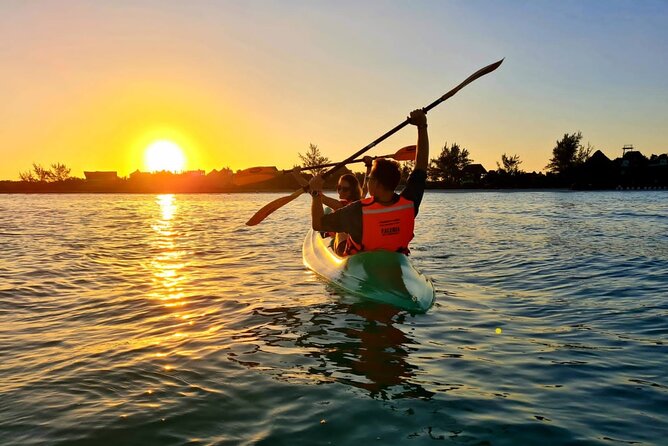 Kayak Mangroves Sunrise Experience - Pickup, meeting point, and the end of the outing