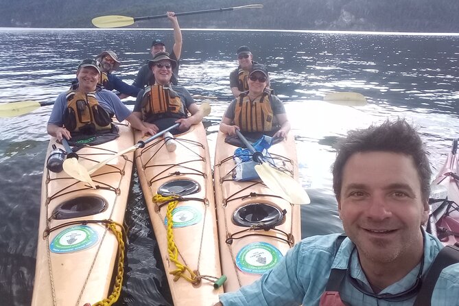 Kayak paddling adventure around Bariloche - The 9:00 am pickup keeps the day easy
