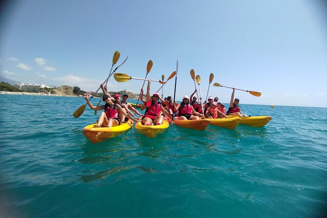 Kayak routes through the Coves of Villajoyosa - The snorkeling stop depends on the sea