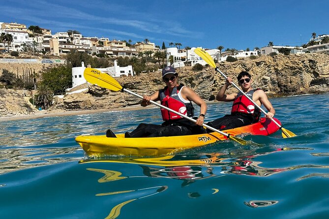 Kayak routes through the Coves of Villajoyosa - Why the guides matter so much