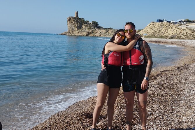 Kayak routes through the Coves of Villajoyosa - A practical three-hour plan