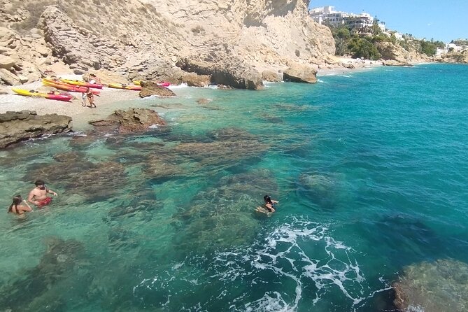 Kayak routes through the Coves of Villajoyosa - Who will enjoy this most