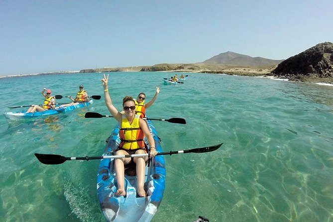 Kayak & Snorkelling in Papagayo - Following the Papagayo coast