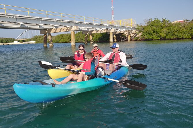 Kayak Tour at Mangel Halto and Spanish Lagoon - A Guide Who Adds More Than Directions
