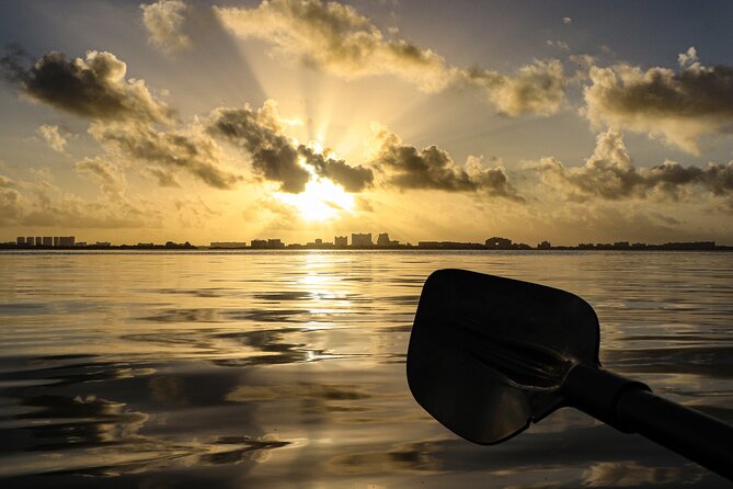 Kayak Tour at Sunset in Cancun - Small groups improve the experience