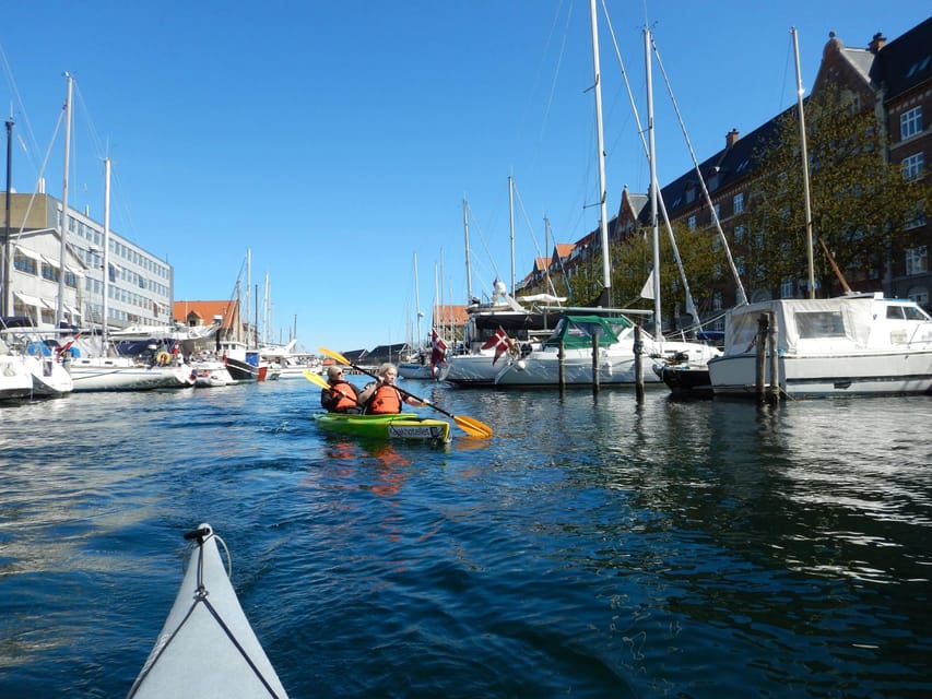 Kayak Tour in Copenhagen Harbor - June, July and August - Slotsholmen and Copenhagen’s political center
