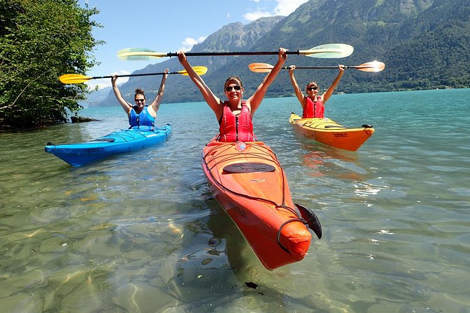 Kayak Tour of the Turquoise Lake Brienz - Cliffs, beaches, and the view toward Ringgenberg Castle