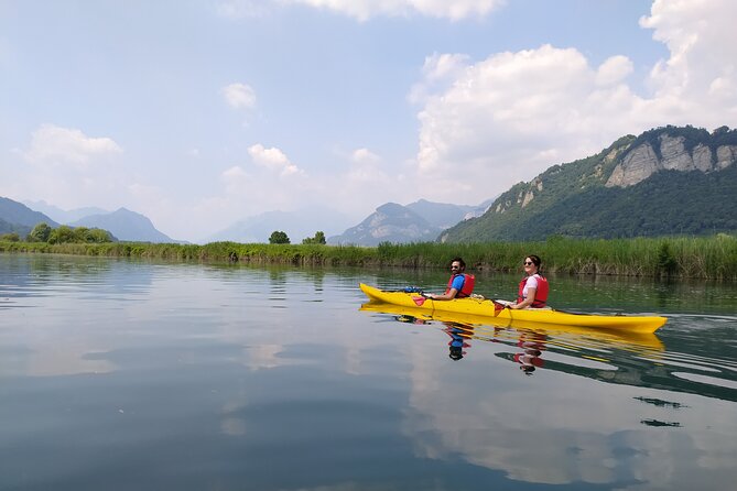 Kayak trip on Adda River North Park - Why the Adda River makes a good kayaking setting