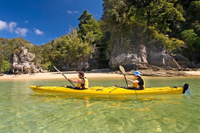Kayak & Walk - Why this Abel Tasman day trip works so well