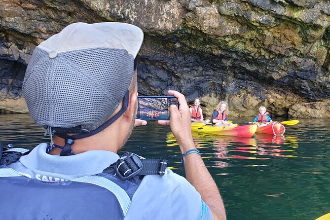 Kayaking along the Algarve Coast - Who will enjoy this Salema outing?