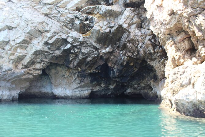 Kayaking along the Algarve Coast - Eight practical questions