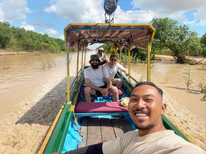 Kayaking & Floating Village in Siem Reap - The second boat ride and mangrove route