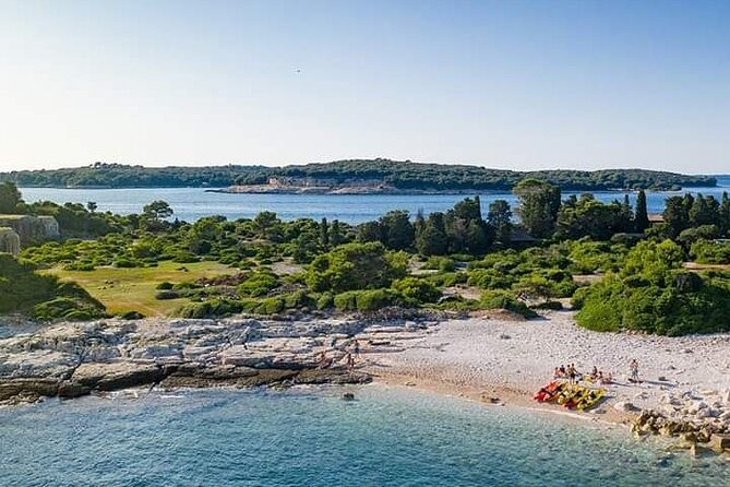 Kayaking to Island Saint Jerolim with snorkeling activitie - Key points at a glance