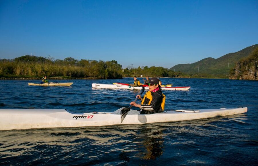 Kayaking tour with Local Guide( dry suit for winter) - Key points to know before you paddle