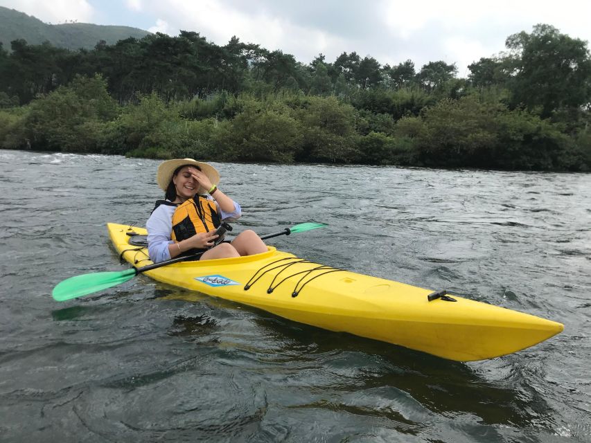 Kayaking tour with Local Guide( dry suit for winter) - A different side of Guilin, 25 kilometers from downtown