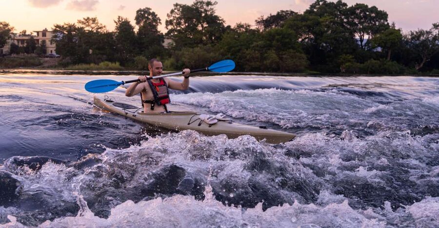 Kayaking tour with Local Guide( dry suit for winter) - What happens before you enter the river