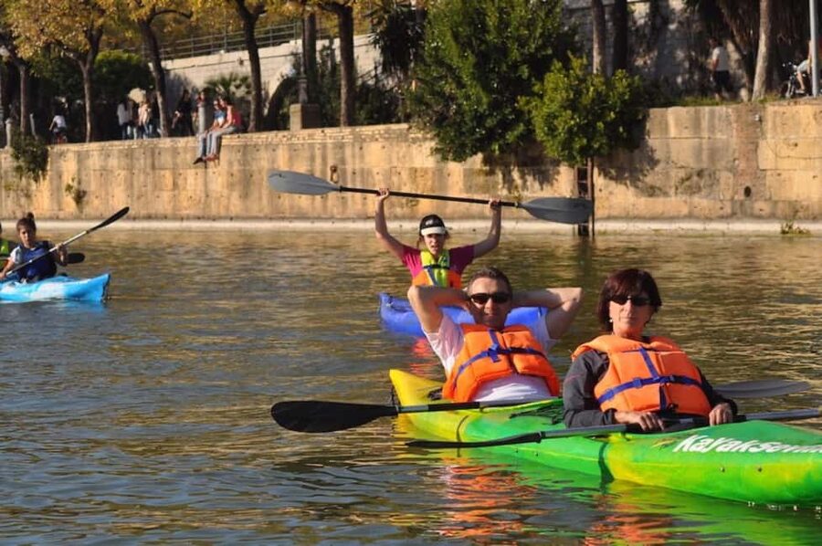 KayakTour or Rental+Premium Gear+QuickIntroCourse+Help - The seven-minute lesson before launch