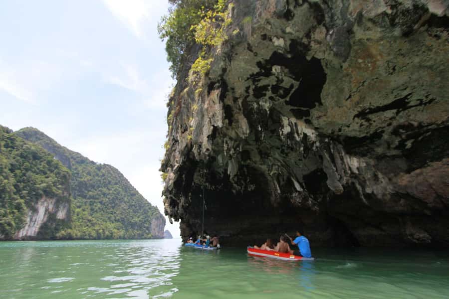 Khao Lak: James Bond Island & Canoeing Tour by Longtail Boat - Who should book this tour?