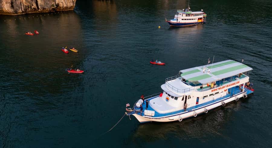 Khao Lak: Twilight Sea Canoe and Glowing Plankton Tour - The experience in five useful points