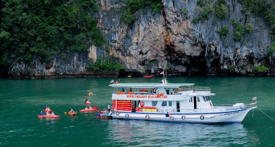 Khao Lak: Twilight Sea Canoe and Glowing Plankton Tour - The morning pickup and boat transfer