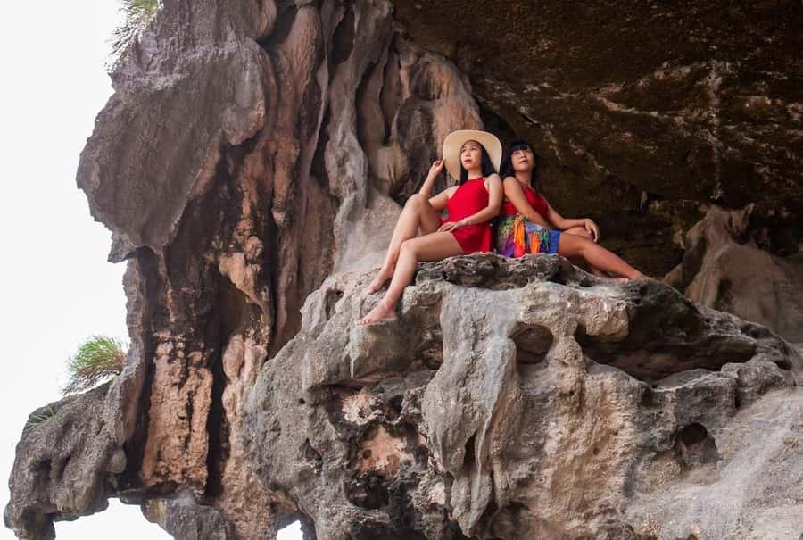 Khaolak: James Bond Island Kayak Tour with Snorkeling &Lunch - Why this day works for island sightseers
