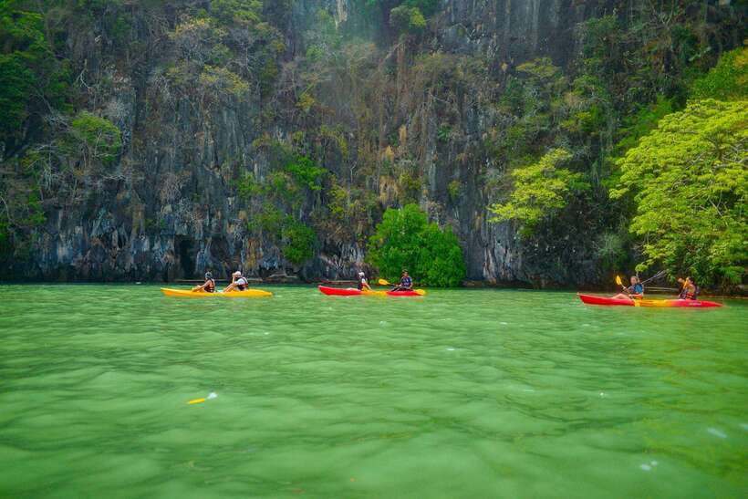 Ko Lanta: Full-Day Mangrove and Sea Cave Kayaking Experience - Koh Phee is dramatic, but check your footing