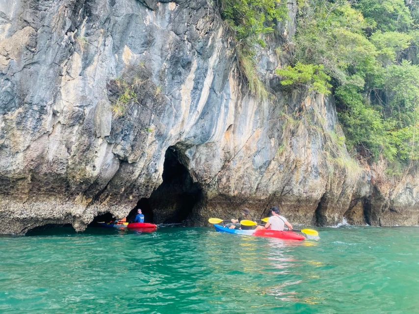 Ko Lanta: Mangrove Kayaking, Ko Talabeng, & Skull Island - From your hotel to Baan Loh Yai Pier