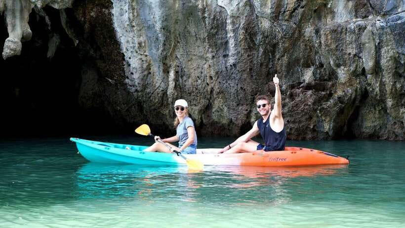 Koh Lanta: Sea Cave Kayaking and Talabeng Island Tour - A short tour with several different moods