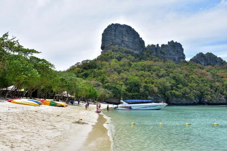 Koh Phangan: Angthong Emerald Waters & Kayaking by Speedboat - Starting at Thong Sala Pier