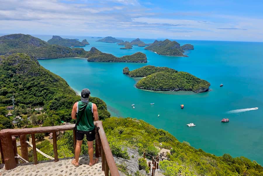 Koh Samui: Day Tour to Ang Thong with Kayak, Snorkel & Lunch - Kayaking along the island shore