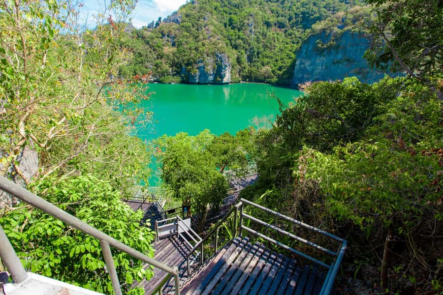 Koh Samui Premium Ang Thong Kayaking & Snorkeling with Lunch - Crowds, weather, and comfort