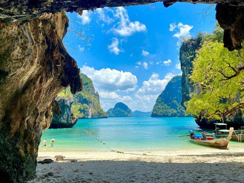 Krabi: Hong Island Longtail Boat & Kayak Tour w Buffet Lunch - Key things to know before booking
