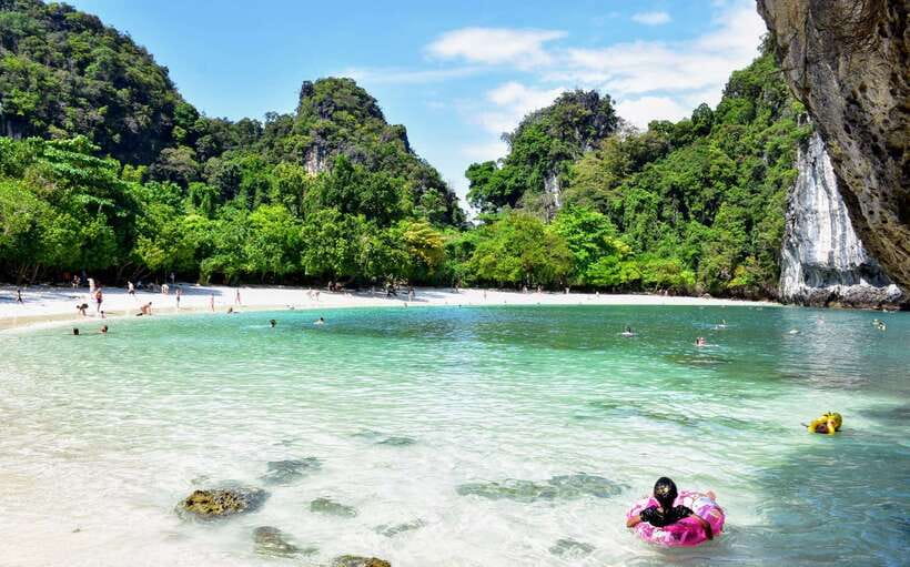 Krabi: Hong Island Longtail Boat & Kayak Tour w Buffet Lunch - From your hotel to Nopparat Thara Pier