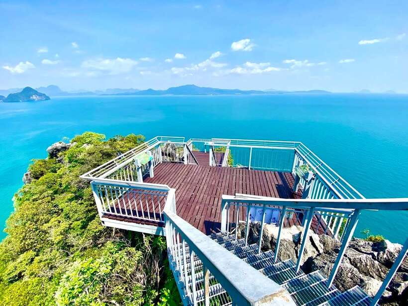 Krabi: Hong Island Longtail Boat & Kayak Tour w Buffet Lunch - Hong Island Beach, trails, and wildlife