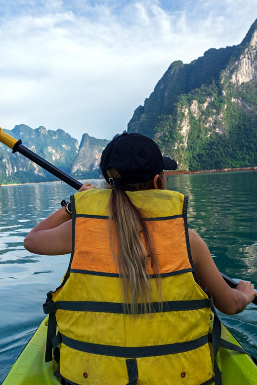 Krabi: Kayak Adventure through Ao Thalane Mangrove Forest - Getting set up at Ao Thalane