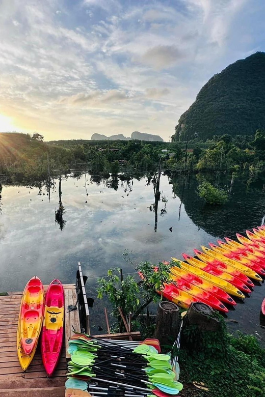 Krabi kayaking and swimming clongrood Tour - Fruit, water, and the shaded rest area