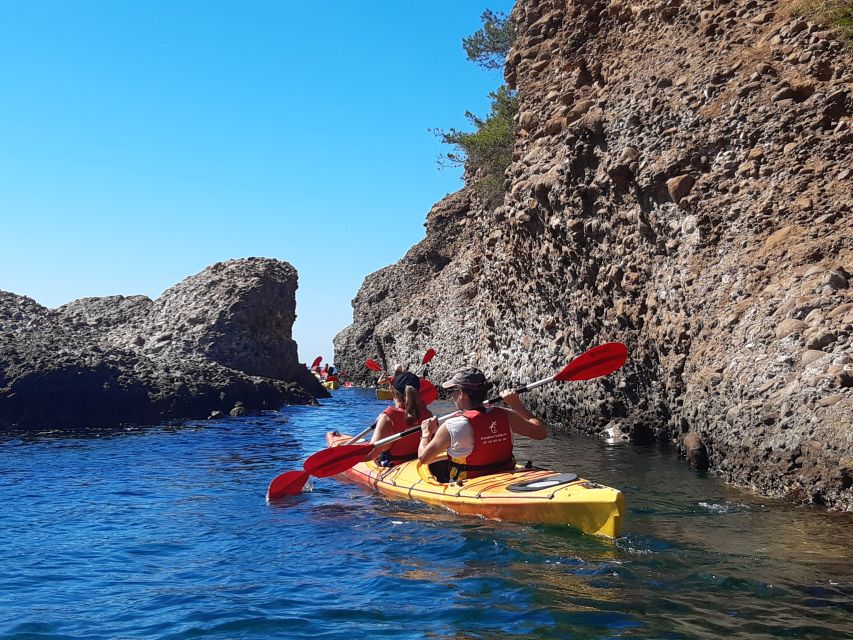 La Ciotat: Calanques National Park Guided Kayak Tour - Figuerolles, caves, swimming, and lunch