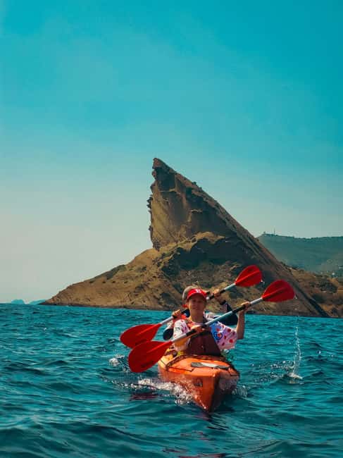 La Ciotat: Calanques National Park Guided Kayak Tour - Half day or full day?