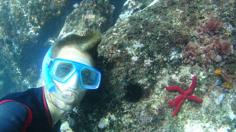 La Herradura: Cerro Gordo Natural Park Kayak & Snorkel Tour - The guides are a major part of the value