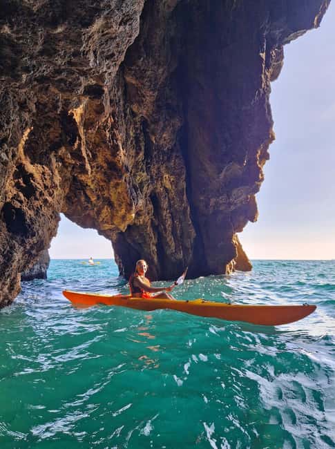 La Spezia: Sunset Kayak & Caves Tour w/ Swimming & Aperitif - Key points to know before booking