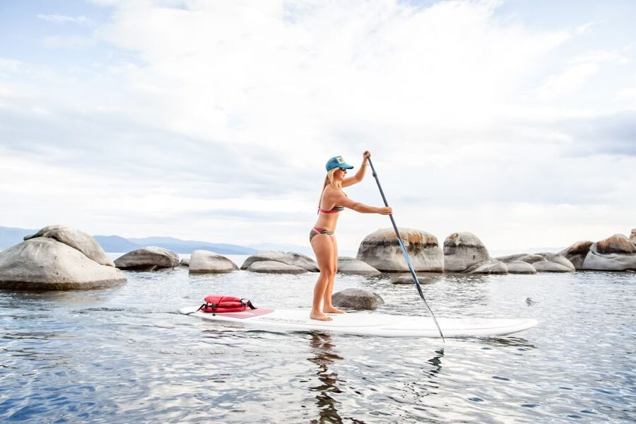 Lake Tahoe: Discover Kayaking or Paddleboarding Tour - Following the clear Lake Tahoe coastline