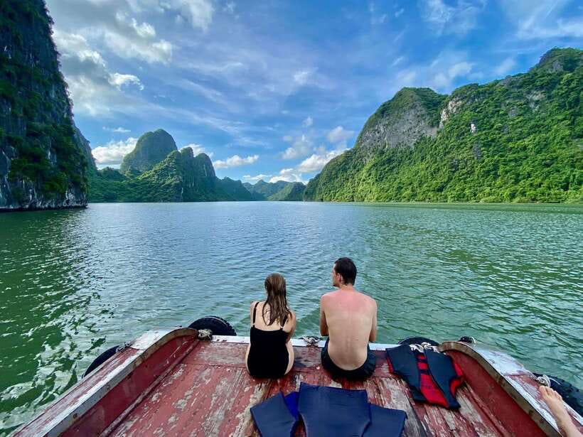 Lan Ha Bay: Bioluminescent Plankton Kayak Tour from Beo Pier - Returning by water taxi