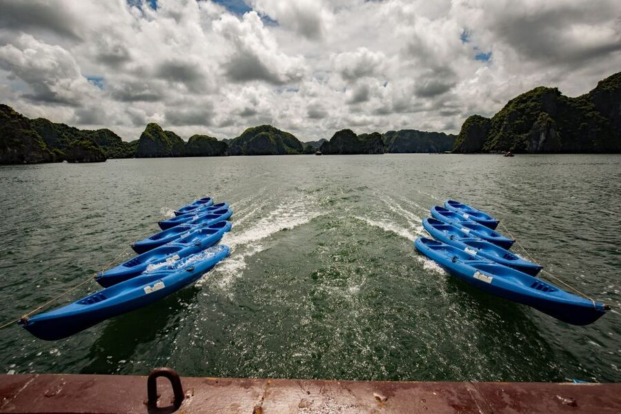 Lan Ha Bay: Kayaking and Cruise - The return cruise and the 5 PM finish