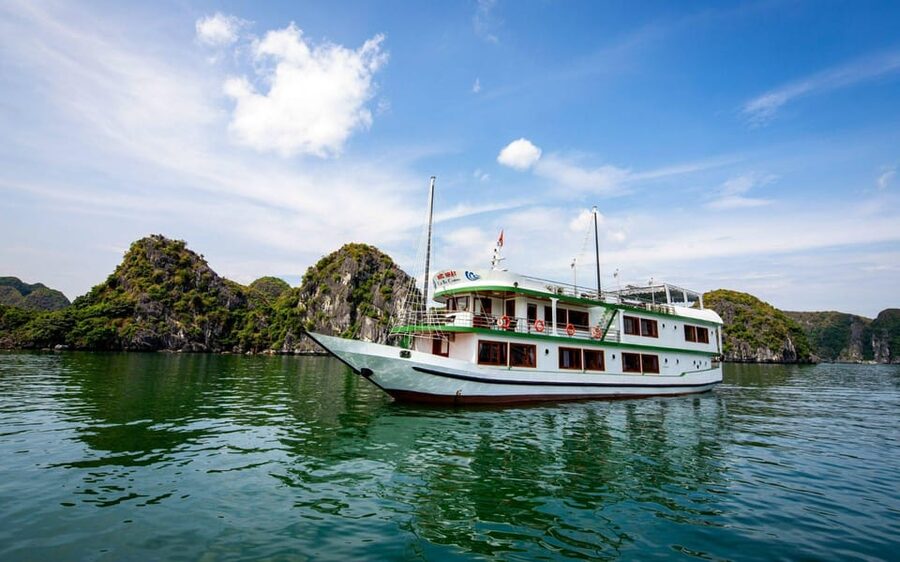 Lan Ha Bay Luxury Cruise with balcony - biking+kayak+tickets - The return trip and what the schedule means