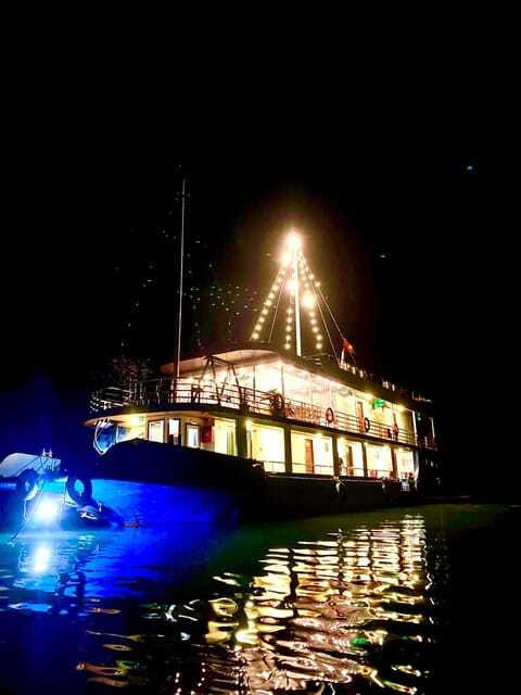 LanHa Bay : Kayaking at night see bioluminescent plankton - Sunset among Turtle Island and Thumb Island
